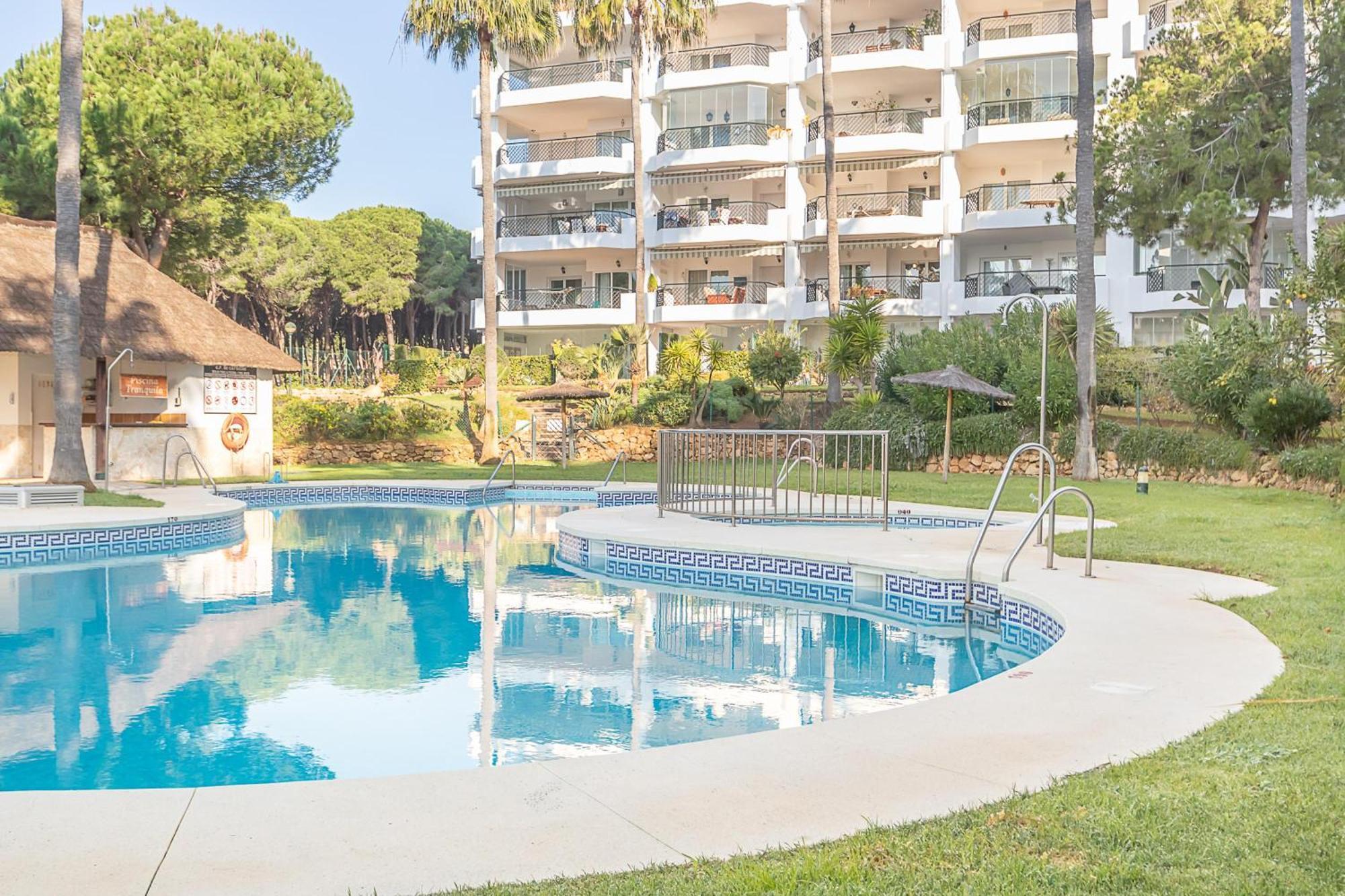 Mi Capricho Beach Front Sea View & Pool - Happy Rentals Sitio de Calahonda 외부 사진